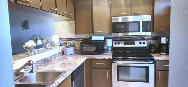 1999 KINGS HWY #16B, Punta Gorda, FL 33980