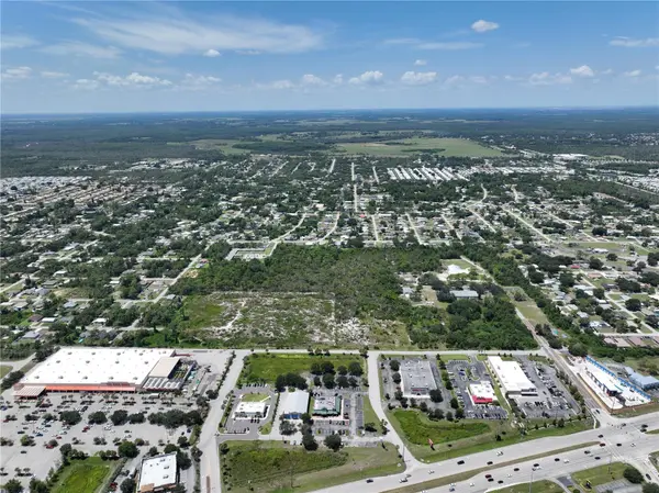 530 LOTUS AVE, Sebring, FL 33872