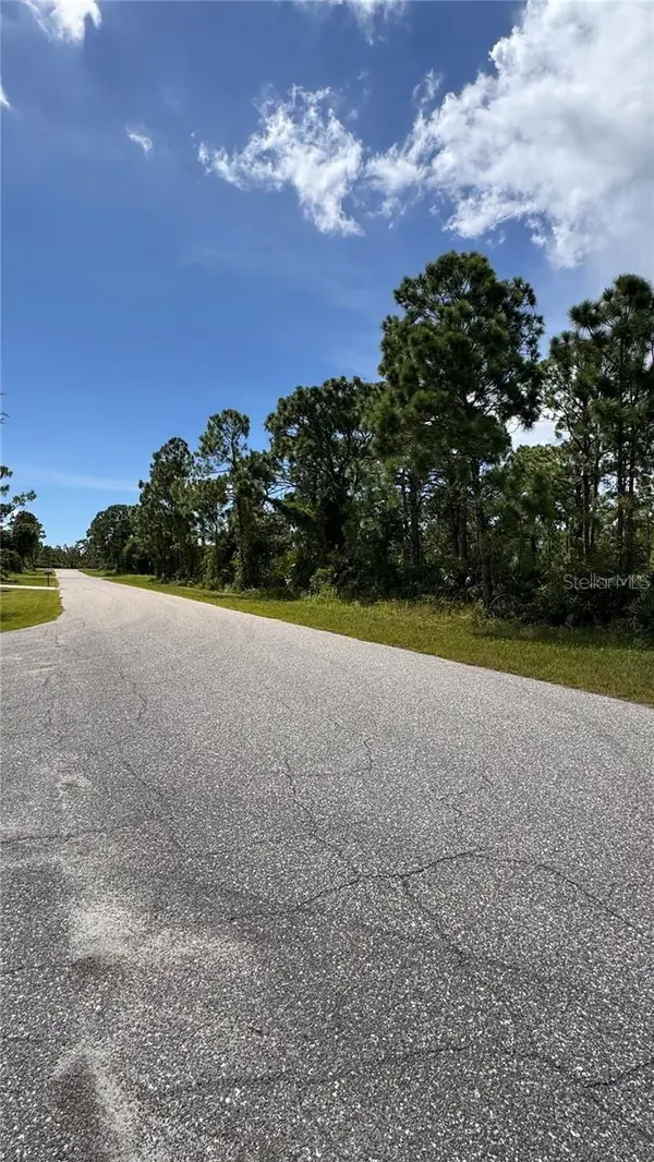 12060 BENHAM AVE, Port Charlotte, FL 33981