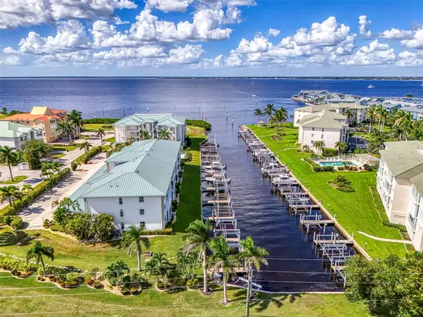 130 BREAKERS CT #221, Punta Gorda, FL 33950
