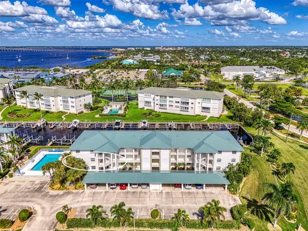 130 BREAKERS CT #221, Punta Gorda, FL 33950