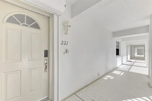 130 BREAKERS CT #221, Punta Gorda, FL 33950