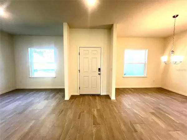 4 LYNBROOK DR, Palm Coast, FL 32137