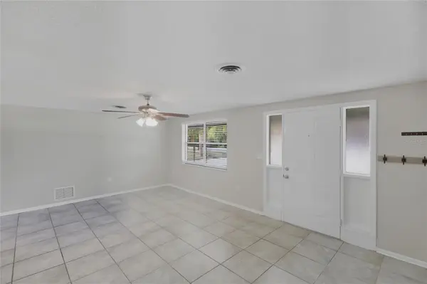 101 OBERLIN RD, Venice, FL 34293