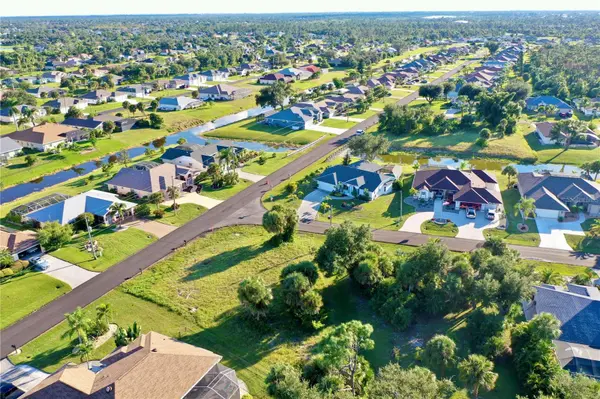 2 SPORTSMAN WAY, Rotonda West, FL 33947