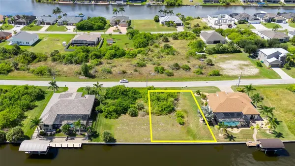 8300 TECUMSEH CIR, Port Charlotte, FL 33981