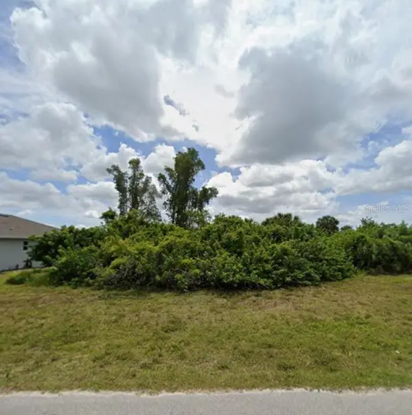 172 SPRING DR, Rotonda West, FL 33947