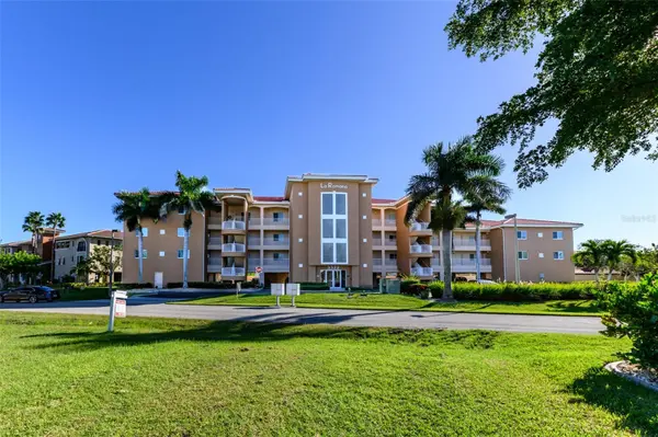 3322 PURPLE MARTIN DR #135, Punta Gorda, FL 33950