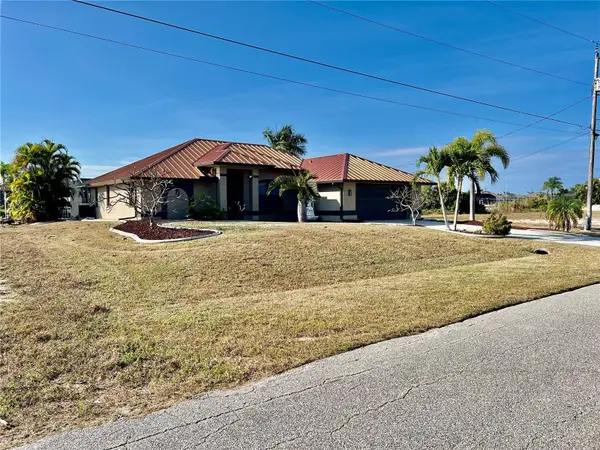 426 NW 37TH PL, Cape Coral, FL 33993