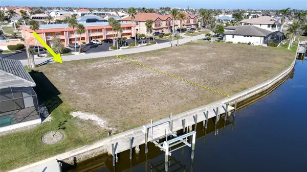 1336 MEDITERRANEAN DR, Punta Gorda, FL 33950