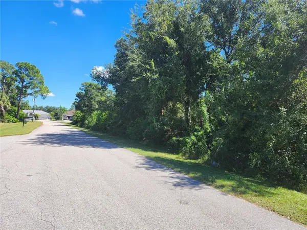 17517 ELMWOOD AVE, Port Charlotte, FL 33948