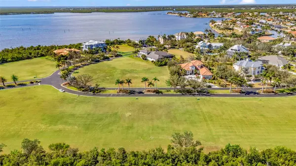 4661 GRASSY POINT BLVD, Port Charlotte, FL 33952