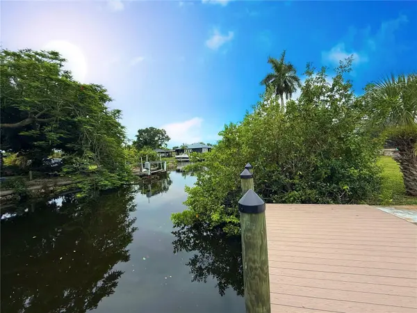 2820 MARLIN PL, Punta Gorda, FL 33950