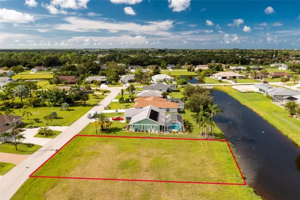19 BUNKER TER, Rotonda West, FL 33947