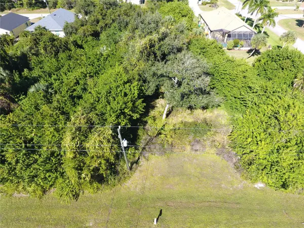 394 ALBATROSS RD, Rotonda West, FL 33947