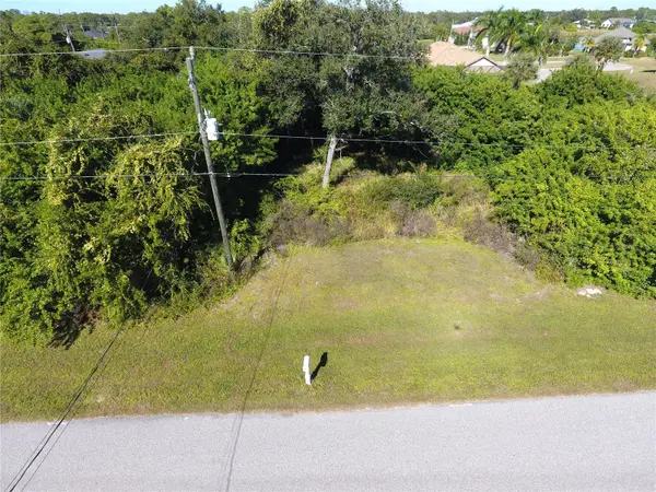 394 ALBATROSS RD, Rotonda West, FL 33947