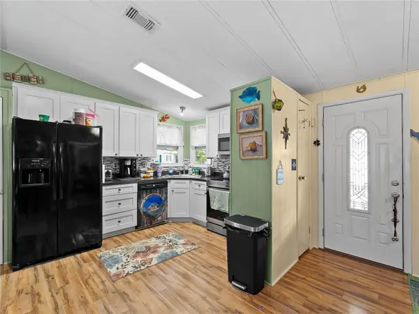 154 RAROTONGA RD, North Port, FL 34287