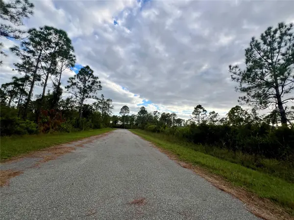 467 HANSCOM ST, Port Charlotte, FL 33953