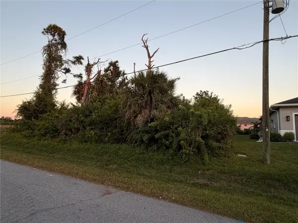 113 OPAL DR, Rotonda West, FL 33947