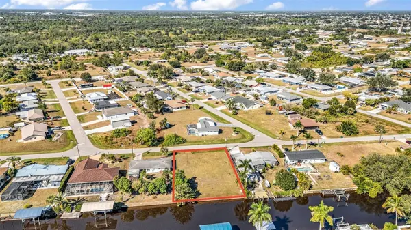 3334 DOVER DR, Punta Gorda, FL 33983