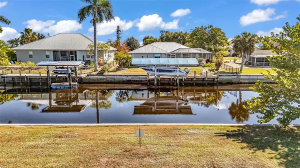 3334 DOVER DR, Punta Gorda, FL 33983