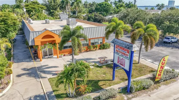 1130 N TAMIAMI TRL, North Fort Myers, FL 33903