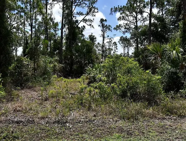 EINSTEIN ST, North Port, FL 34291