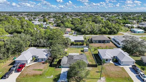 819 HALEYBURY ST NW, Port Charlotte, FL 33948