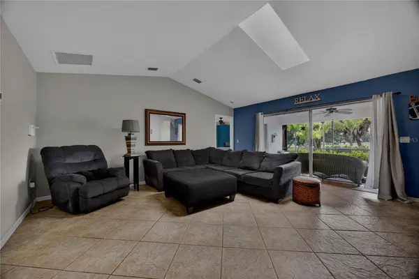 36 BUNKER LN, Rotonda West, FL 33947