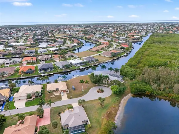 1247 PINE SISKIN DR, Punta Gorda, FL 33950