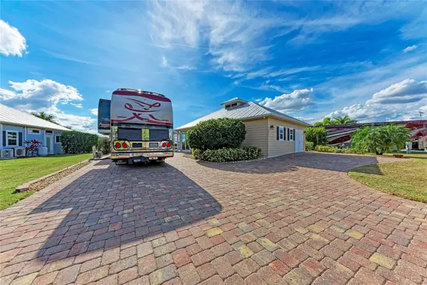 8867 SW SAND CRANE CIR #LOT 21, Arcadia, FL 34269