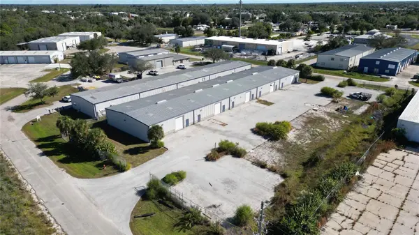 5469 WILLIAMSBURG DR, Punta Gorda, FL 33982