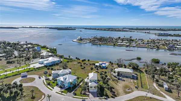 6751 PORTSIDE LN, Englewood, FL 34223