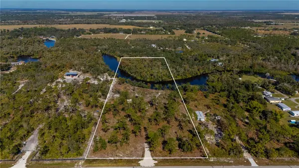 36051 WASHINGTON LOOP RD, Punta Gorda, FL 33982