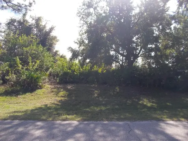 147 YELLOW PINE DR, Rotonda West, FL 33947