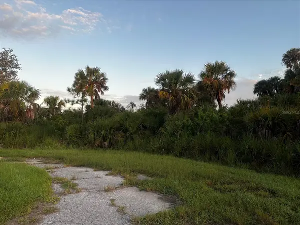 DUNE CT, North Port, FL 34288