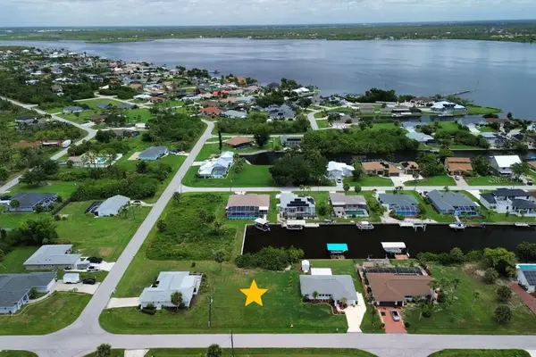 12350 QUINLAN AVE, Port Charlotte, FL 33981