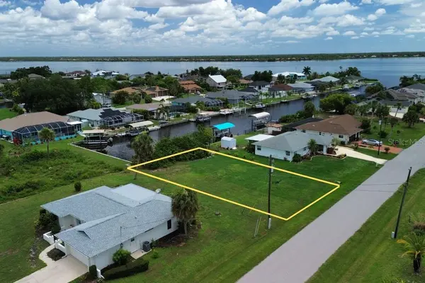 12350 QUINLAN AVE, Port Charlotte, FL 33981