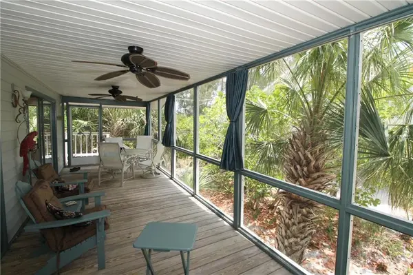 9352 LITTLE GASPARILLA IS, Placida, FL 33946