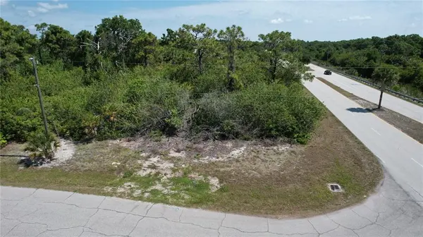 142 LOMAS RD, Rotonda West, FL 33947