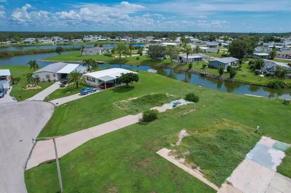 1308 SANDERLING DR, Englewood, FL 34224