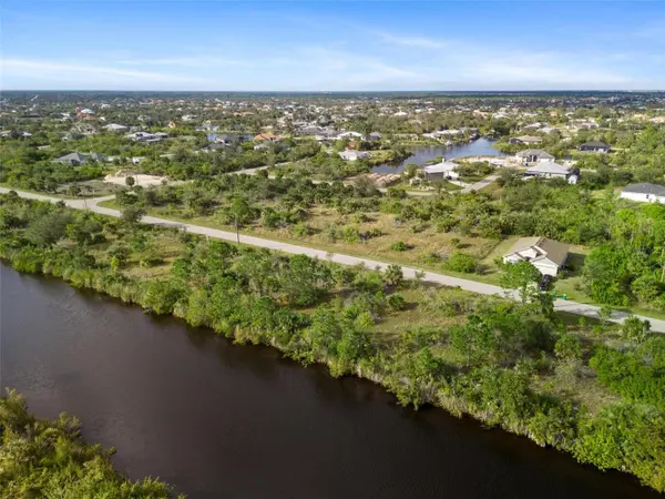 15109 AMSTERDAM AVE, Port Charlotte, FL 33981