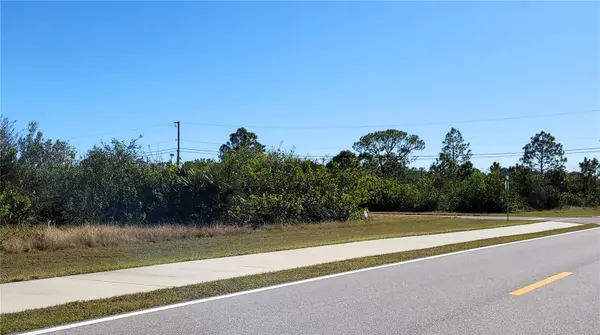 10072 ST PAUL DR, Port Charlotte, FL 33981