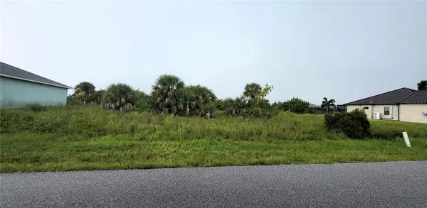 9316 GALAXIE CIR, Port Charlotte, FL 33981