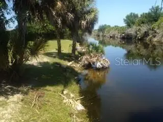 328 BAYTREE DR, Rotonda West, FL 33947