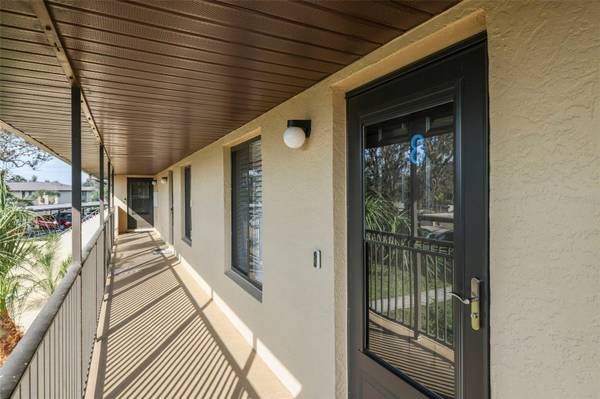 4072 OAKVIEW DR #C8, Punta Gorda, FL 33980
