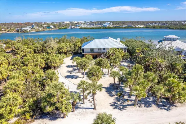 5 POINTE WAY, Placida, FL 33946