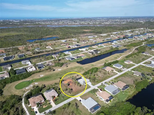 10 PINE VALLEY PL, Rotonda West, FL 33947