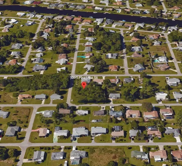 3207 PINETREE ST, Port Charlotte, FL 33952