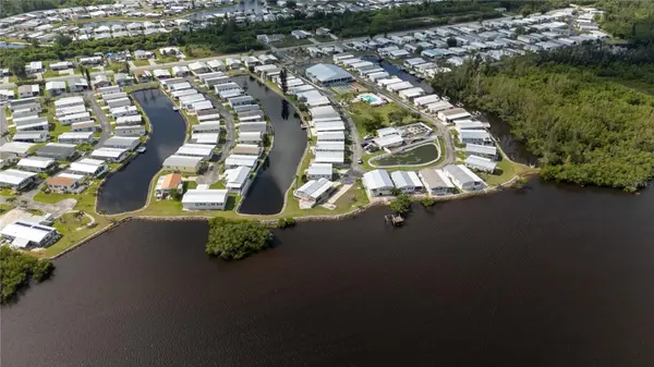 4300 RIVERSIDE DR #114, Punta Gorda, FL 33982